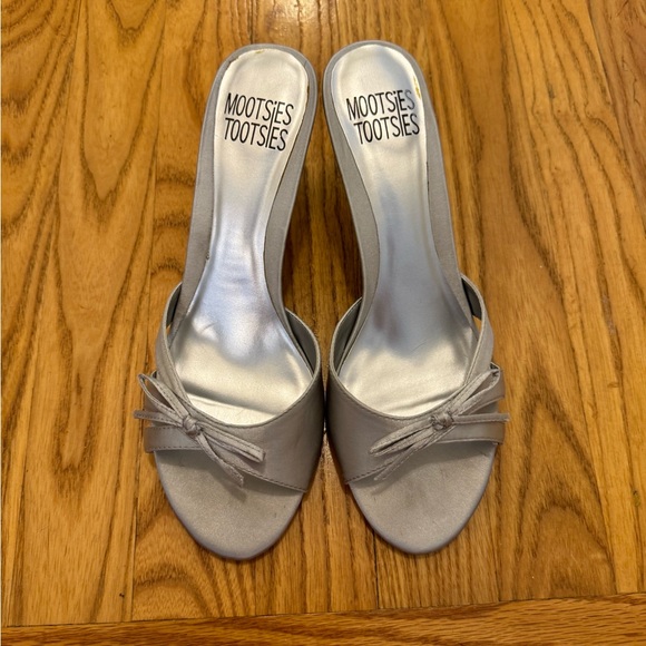 Mootsies Tootsies Shoes - Mootsies Tootsies Silver Heeled Sandal, Sz 8.5